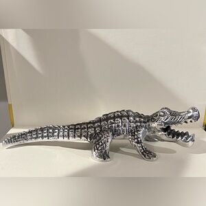 Aluminum Alligator/Crocodile Bear Bottle Opener new never been used